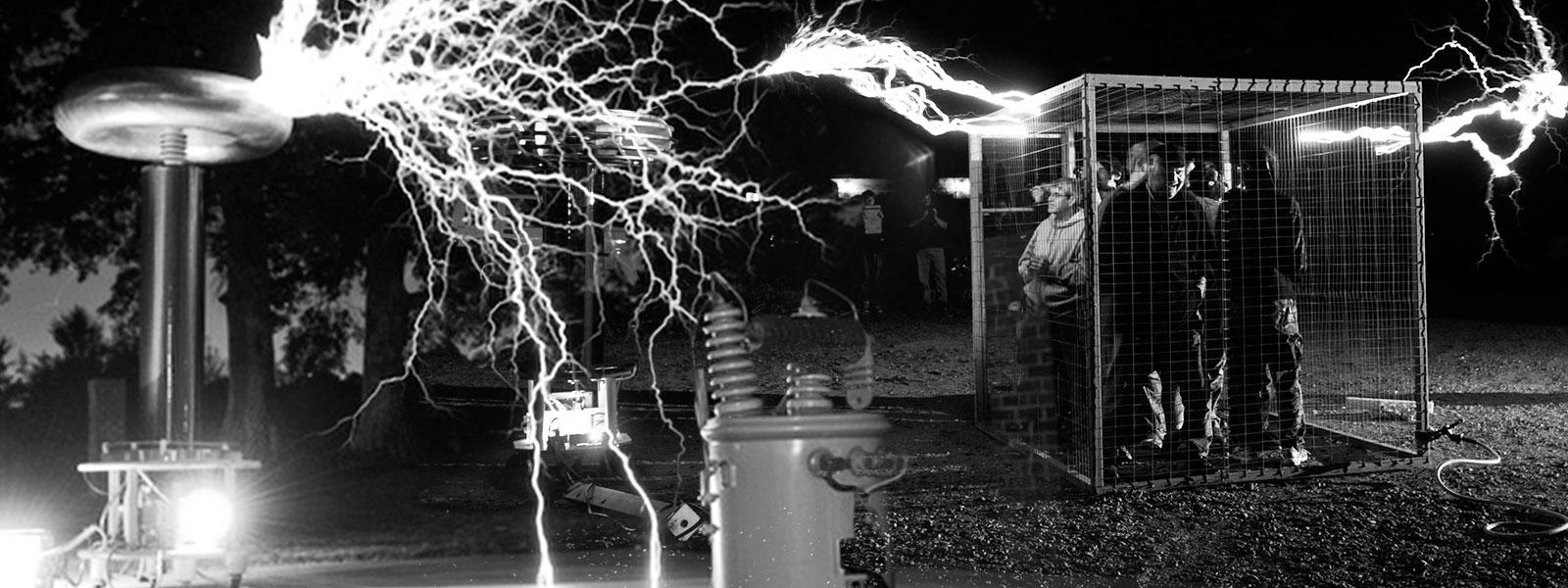 Tesla coils and The Cage of Death