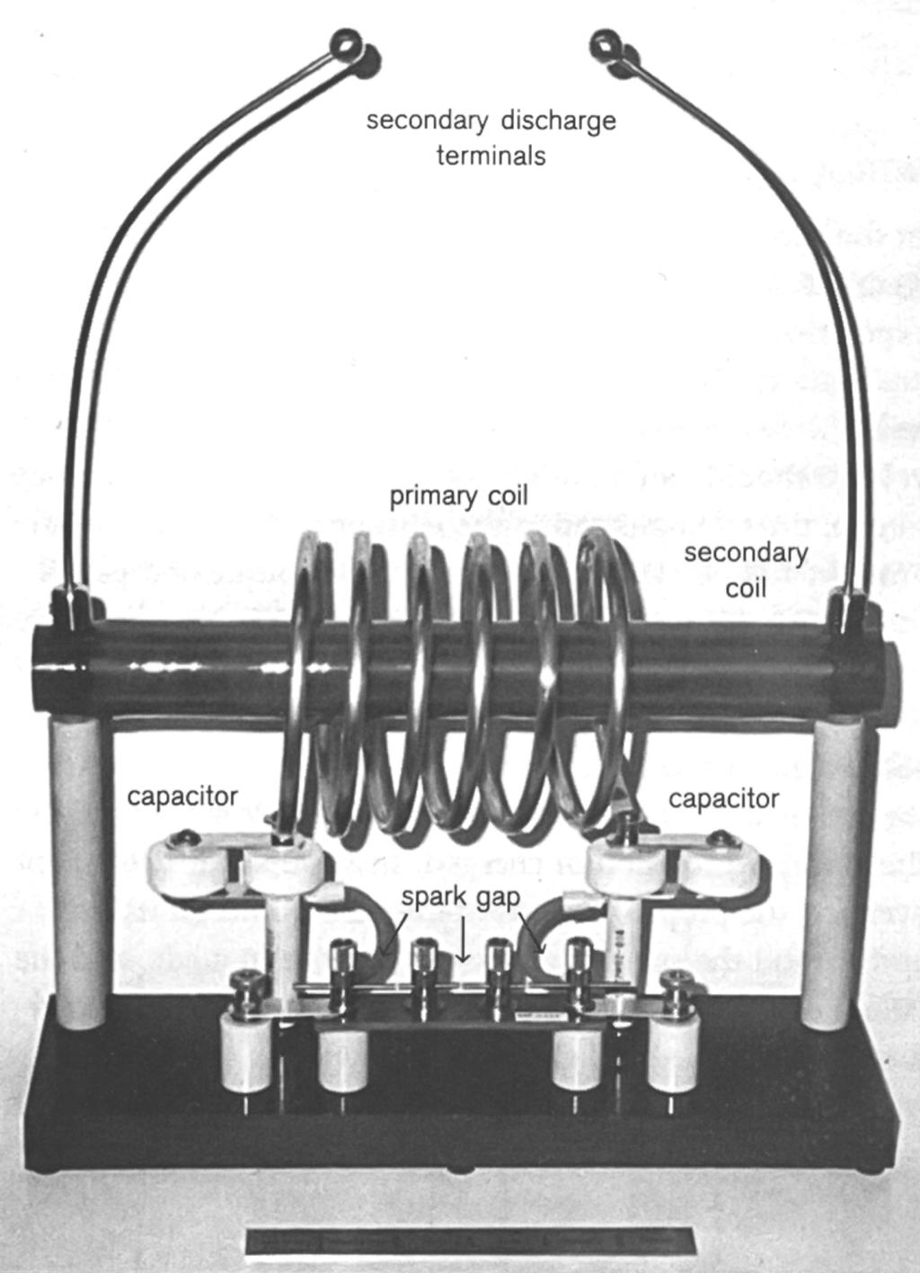 Bipolar Tesla coil