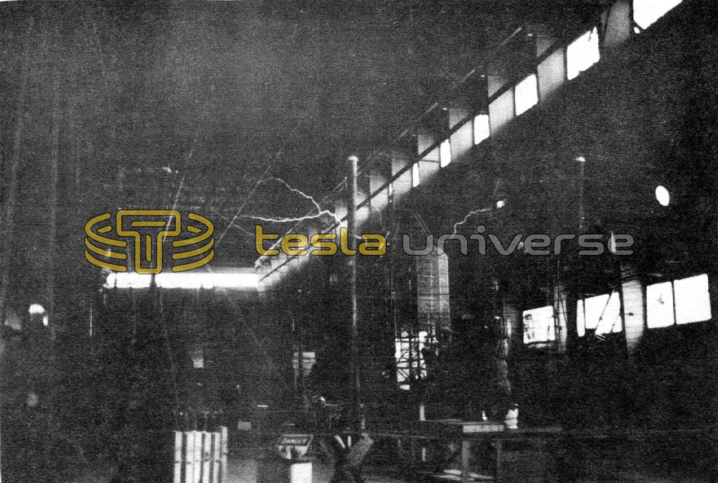 Golka's Project Tesla coil in action