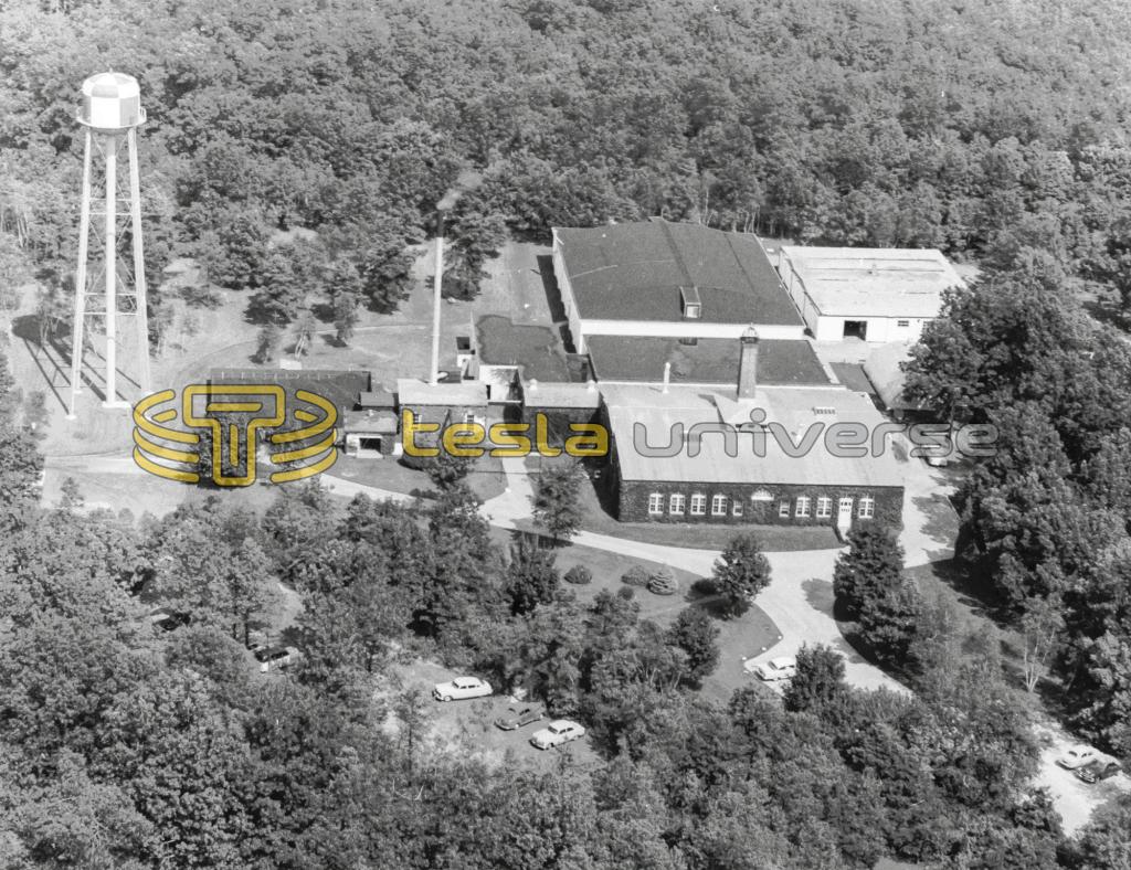 Aerial view of the Wardenclyffe property from the 1960s when owned by Peerless