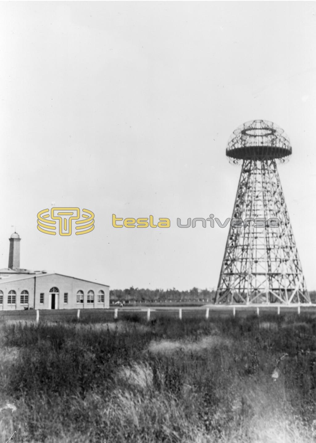 Wardenclyffe lab building and tower shortly after construction was complete