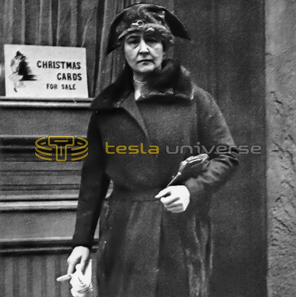 J.P. Morgan's daughter Anne loved Tesla, but wore pearls
