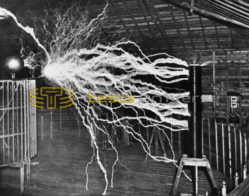Colorado Springs Experimental Station producing electrical explosions of great power
