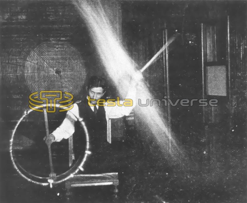 Nikola Tesla experimenting with currents of high potential and high frequency