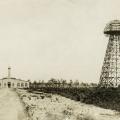 Tesla's laboratory building and the uncompleted transmitting tower